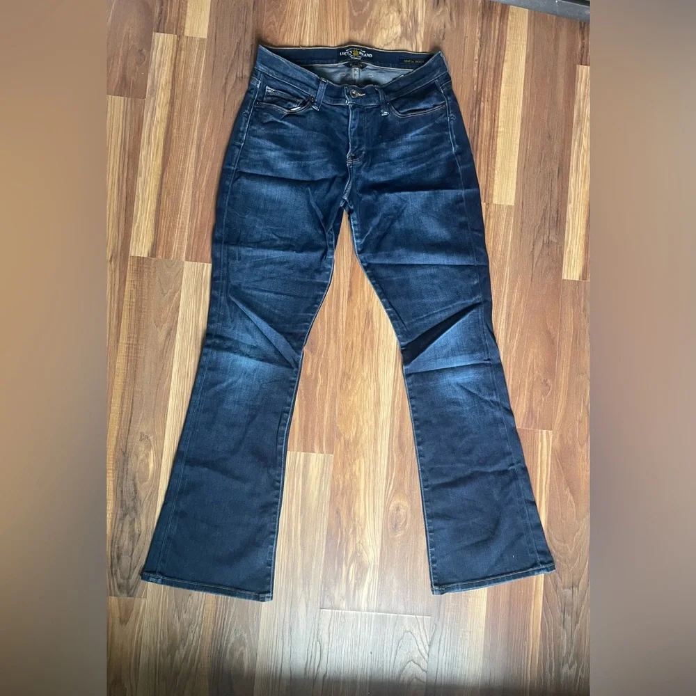 Lucky Brand Sofia Boot Dark Wash Jeans | women’s size 6/28